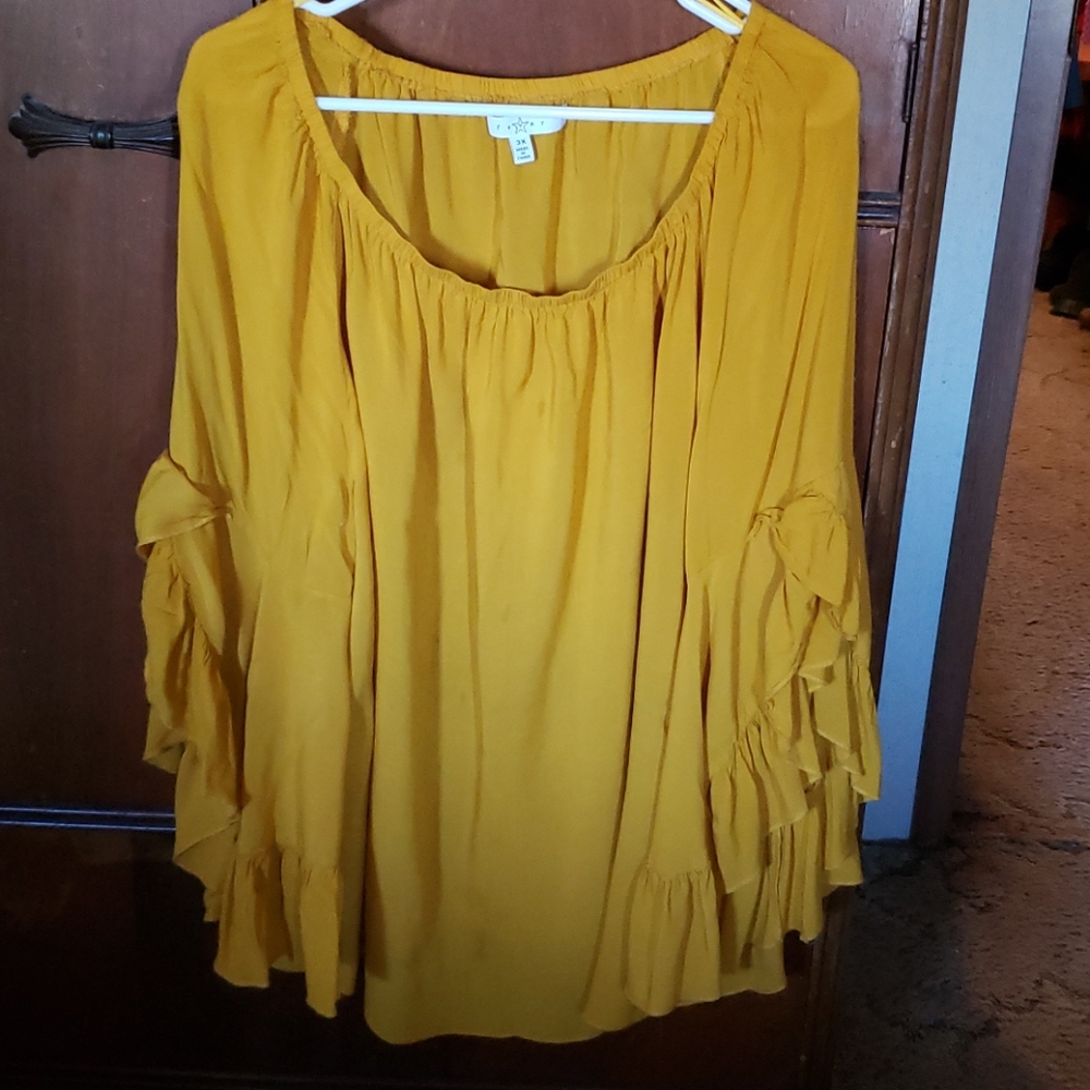 5/$20....Golden Blouse by Fever